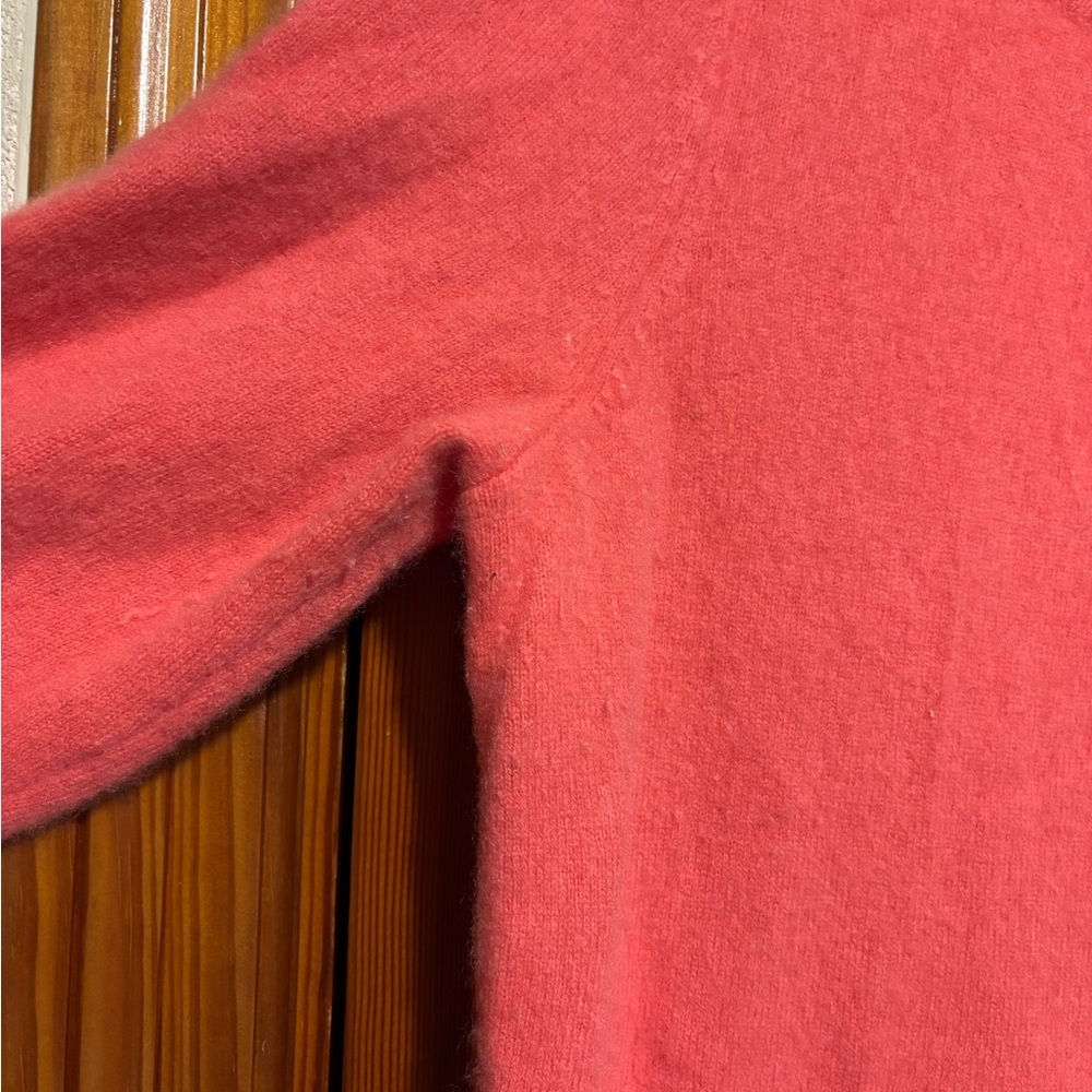 TALBOTS Salmon Pink Pure Cashmere Sweater Womens Size Large - Picture 4 of 7